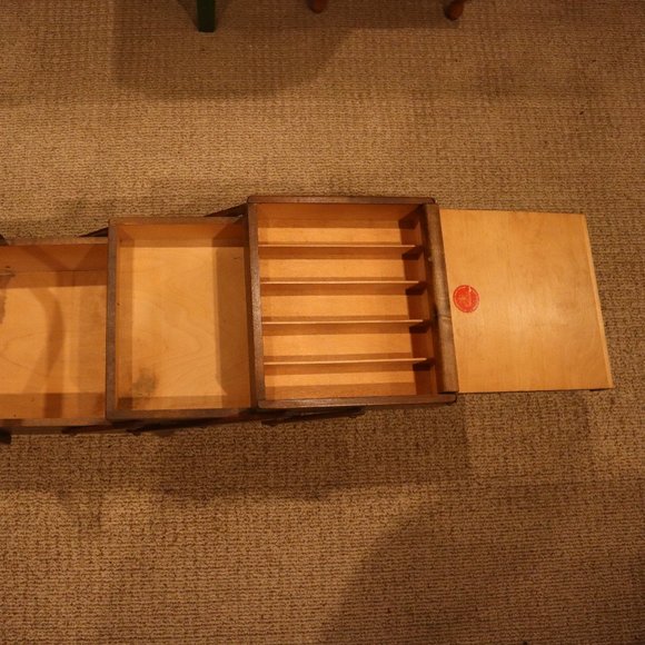 A.S. STRØMMEN BRUK HAMAR Vintage Wooden Sewing Box With, Draws, Legs & Handle - Picture 7 of 8